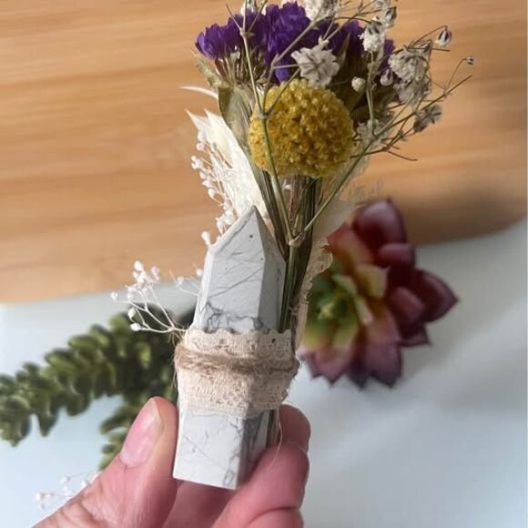 Handmade Crystal Flower Bouquet – Spiritual Home Decor & Gift - Picture 4 of 7